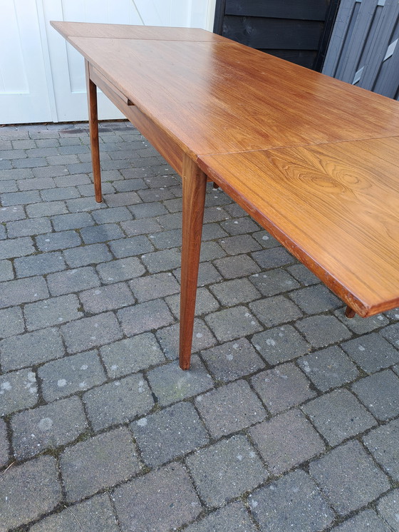 Image 1 of Table à manger design danoise XL