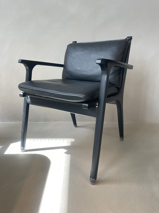 Image 1 of Ensemble de salle à manger de style scandinave.