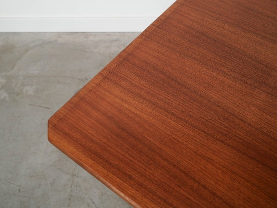 Image 1 of Opklapbare teakhouten tafel, Italiaans design, jaren 70, gemaakt in Italië.