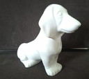 Teckel vintage en céramique italienne – années 1980 – Émail blanc (22 cm)