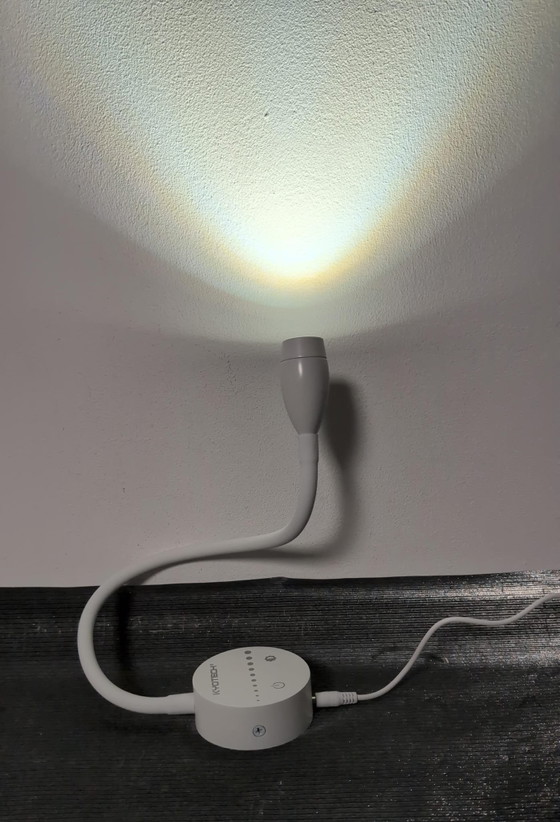 Set of 2 white 4W adjustable LED Wall lights, Dimmable, 3000K to 6000K, Touch control, Aluminium, Plastic (photo 7 of 15)