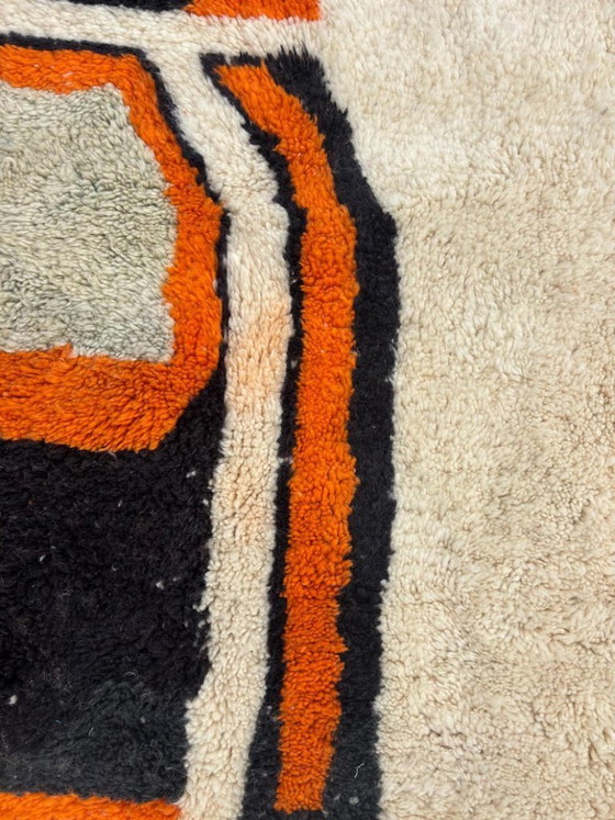 Image 1 of Alfombra bereber de lana hecha a mano de 300 x 200 cm.