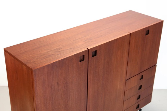 Highboard en teck Hulmefa série Propos – Armoires de rangement, Mid Century Modern (photo 7 of 8)