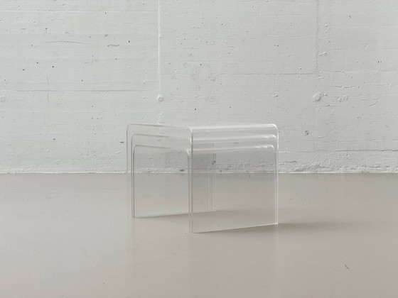 Image 1 of Space Age 3er Set Plexiglas Satztische / Beistelltische, 1970er Jahre 
