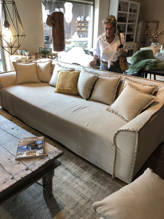 Image 1 of Country bench