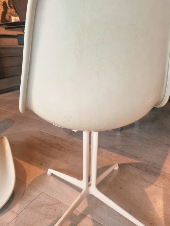 Image 1 of La Fonda Herman Miller Eames