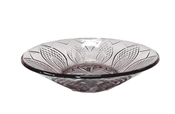 Image 1 of Vintage purple glass fruit bowl 