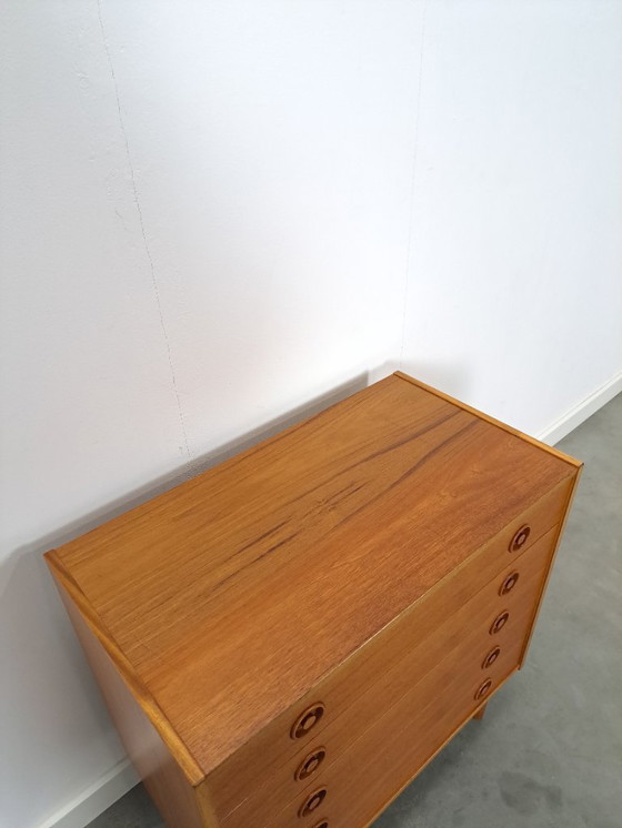 Image 1 of Dänische Teakholzkommode mit 5 Schubladen