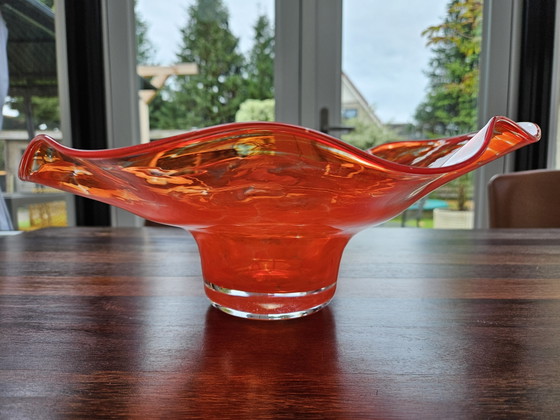 cuenco de vidrio curvado hecho a mano – Glass (photo 5 of 6)