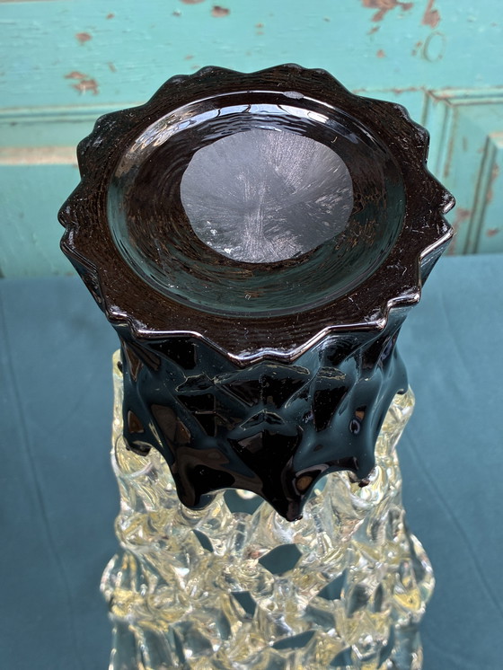 Image 1 of Lattice Web Art Glass Vase with Lime Design Murano Style