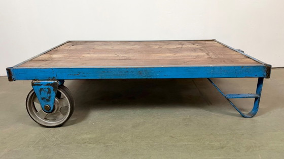 Large Blue Industrial Coffee Table Cart, 1960s – Iron (photo 12 of 15)