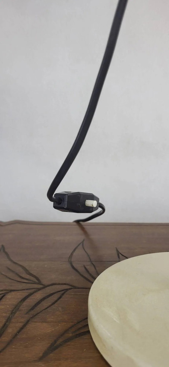 UFO Space Age Desk Lamp – Table lamps, Metal (photo 8 of 11)
