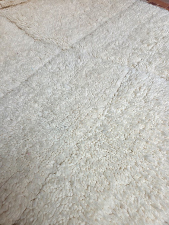 Image 1 of Small plush Moroccan Beni Ourain rug 158 x 103 cm 