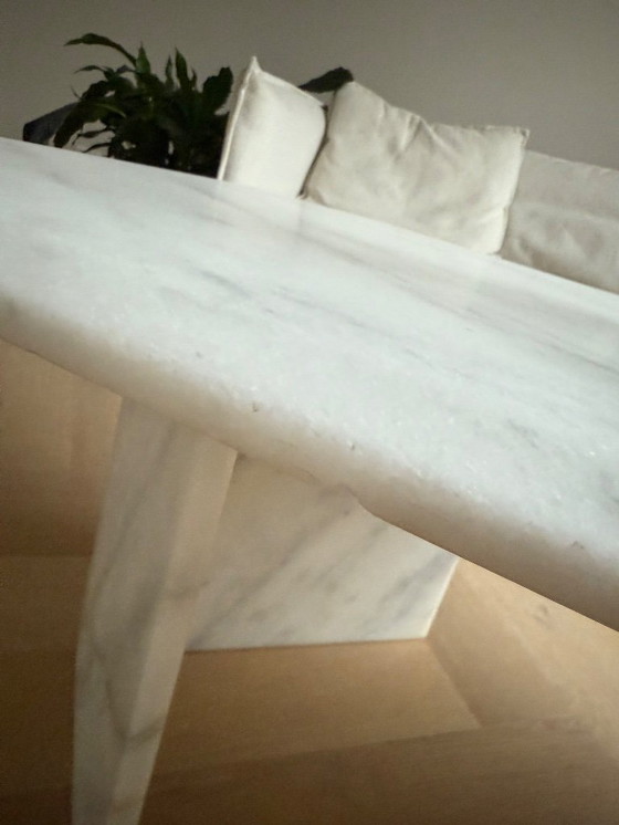 Image 1 of Italiaans carrara marmeren salontafel 