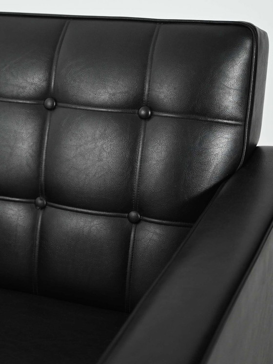 Image 1 of Poltrona svedese AB Futura in teak e similpelle