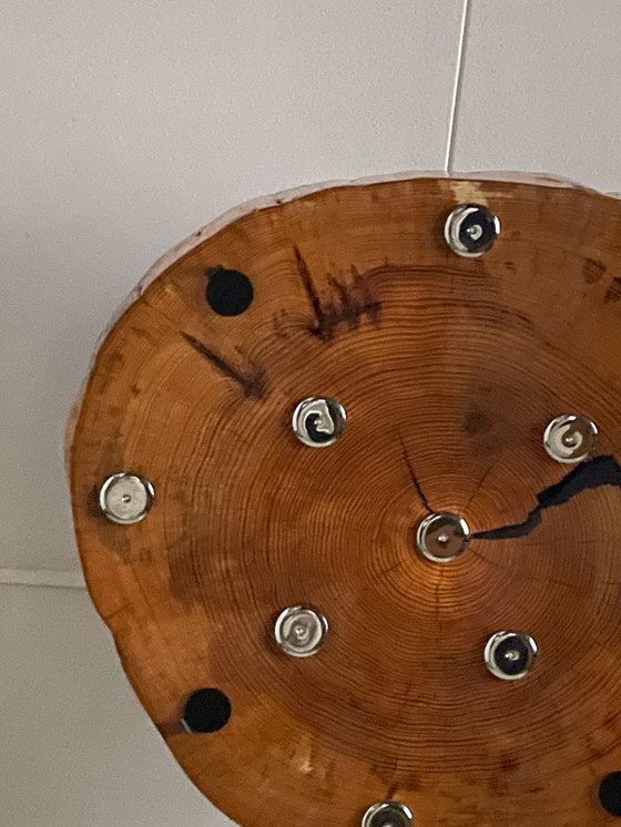 Image 1 of Article 202301