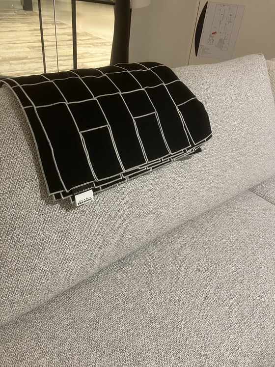 Image 1 of Egon throw (Creation Baumann) unused