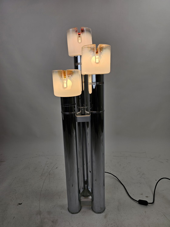 Image 1 of Lampada da terra italiana cromata e vetro