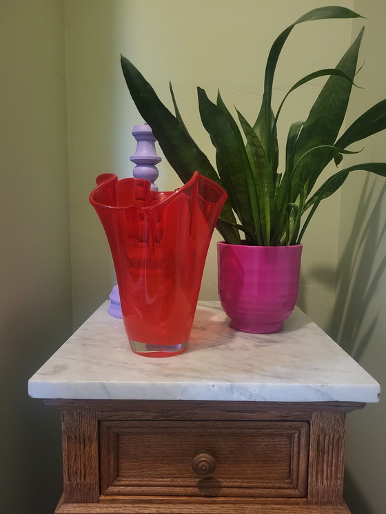 Image 1 of Vintage bright red "Fazoletto" handkerchief vase