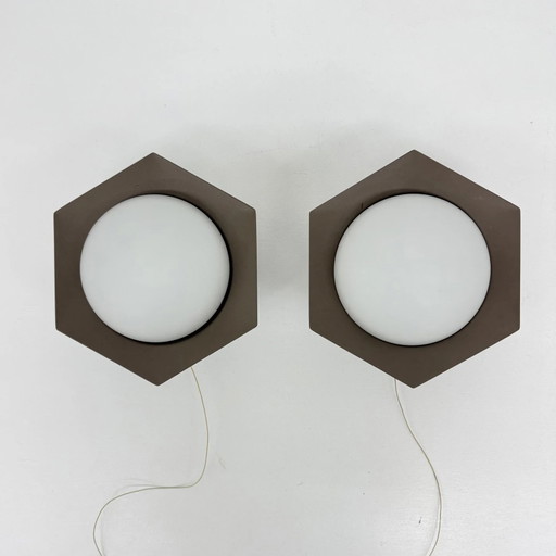 Coppia di applique Raak Hexagon 'Honeycomb', anni '70