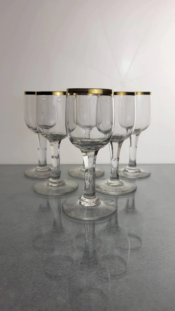 12 crystal liqueur/aperitif glasses – Glass & Decanter (photo 7 of 9)