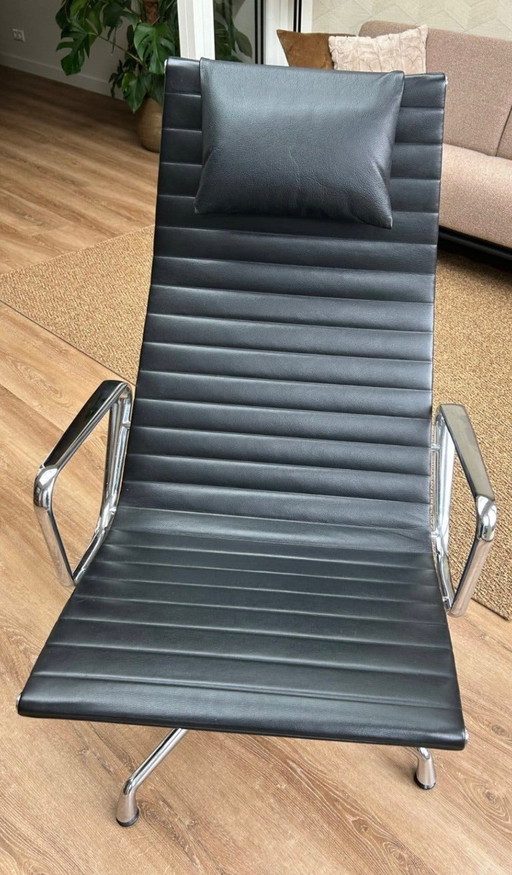 Fauteuil Vitra Cuir Noir et Chrome - Très Bon État