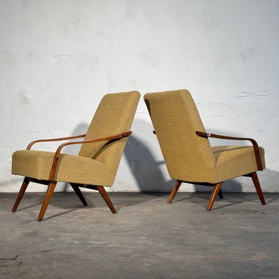 Image 1 of Twee Jaroslav Smidek fauteuils, jaren 60