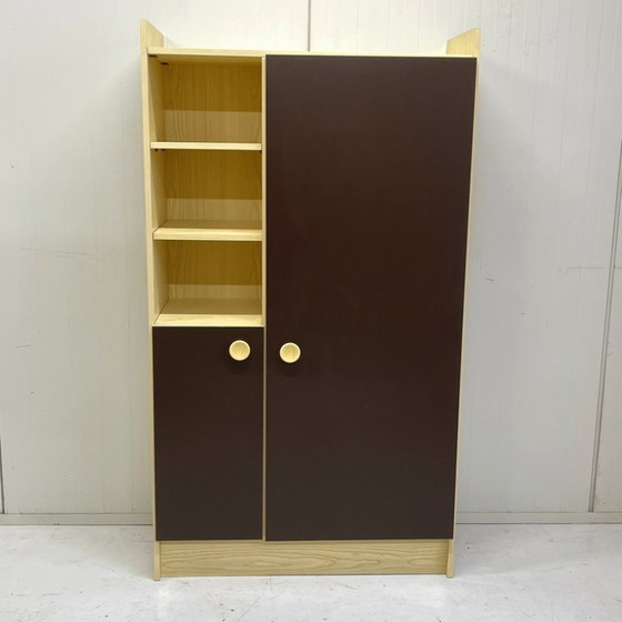 Image 1 of Retro vintage seventies kinderkamer baby kledingkast