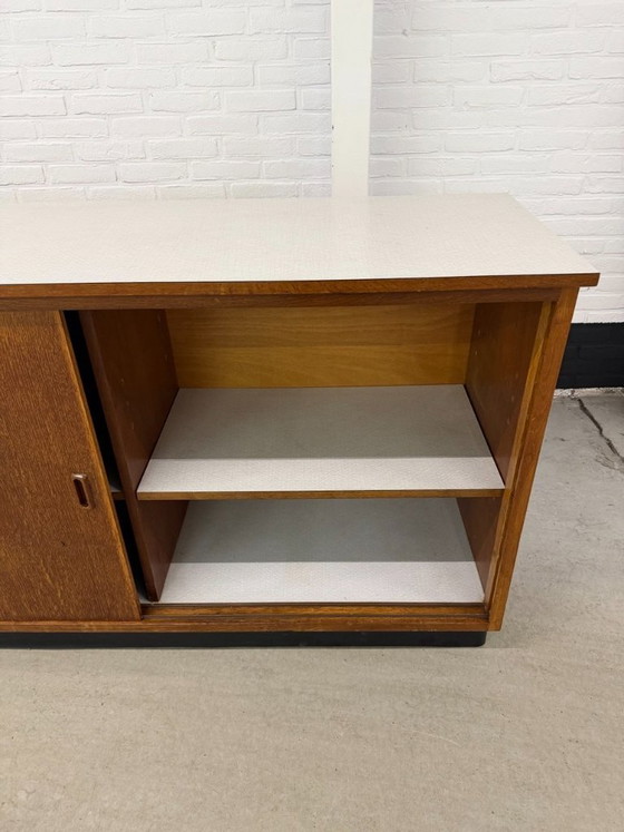 Armoire d'école vintage en teck avec portes coulissantes – Meubles tv, Wood (photo 17 of 22)