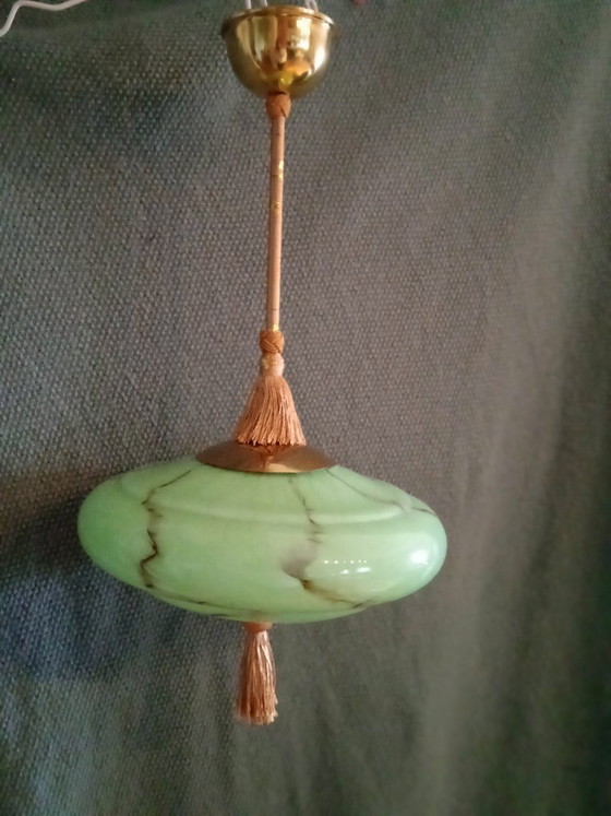 Image 1 of Duitsland 1930. Prachtige vintage Art Deco plafondlamp met groen opaalglas.