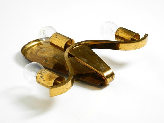 Image 1 of Grande e pesante applique in ottone della metà del secolo scorso proveniente da una chiesa tedesca