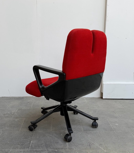 Tecno Armchair By Giorgetto Giugiaro Model P55, Italy, 1980s, Office chairs, Metal, Plastic, Black (photo 9 of 15)
