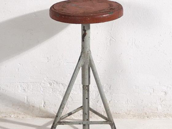 Sgabello rotondo in metallo stile industriale (c.1950) #9 – Sgabelli, Iron, Industrieel (photo 2 of 16)