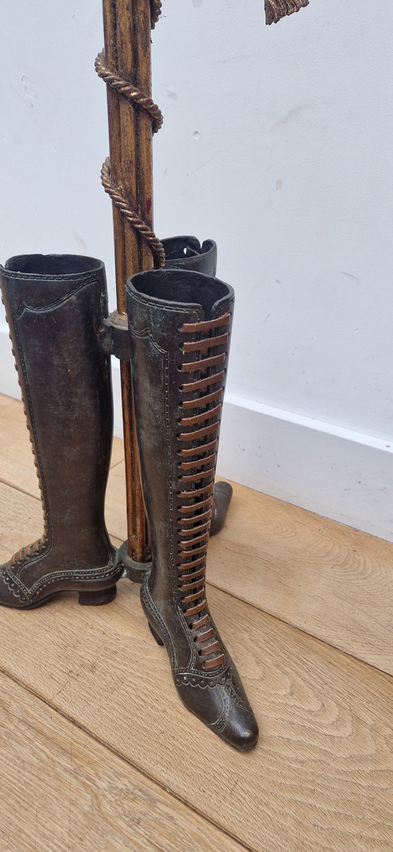 Image 1 of Paragüero