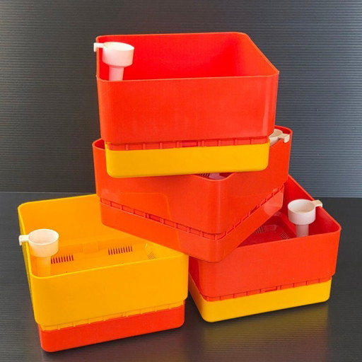 SUITE OF 4 SQUARE PLANTER PLANTS 1970 VINTAGE NENA BALSARI VASTILL BY-REFLEX 70S