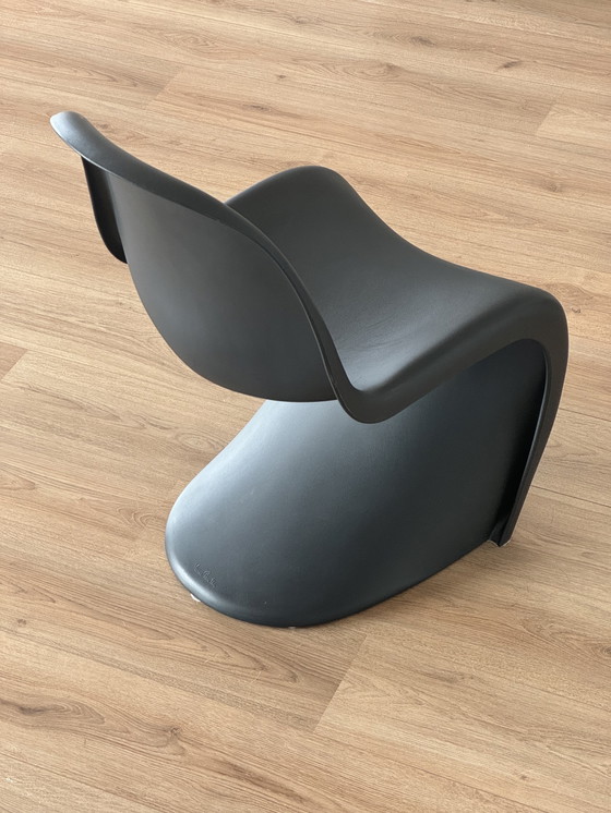 Image 1 of Vitra Panton Black