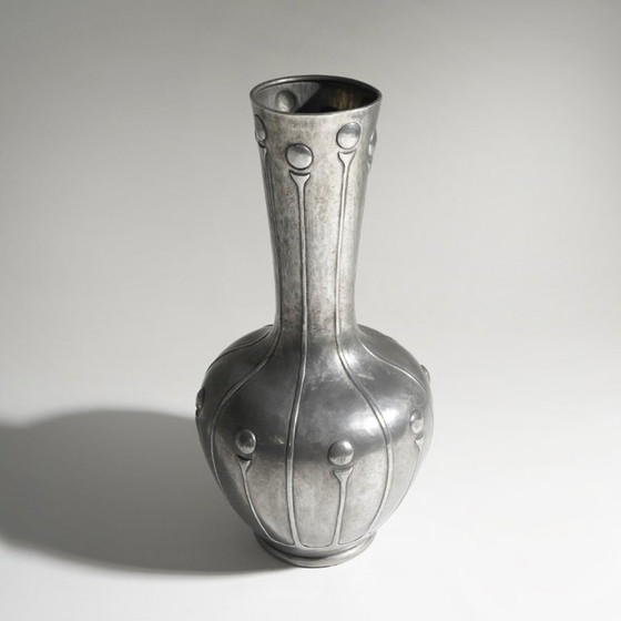 Art Decò Tinnen vaas van Bellotti, jaren 20 – Vazen, Metal (photo 6 of 12)