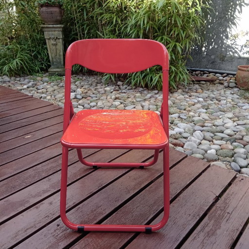sedia pieghevole rossa vintage