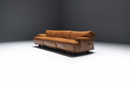 Vintage Fiandra Modular Sofa In Cognac Leather By Vico Magistretti For Cassina.