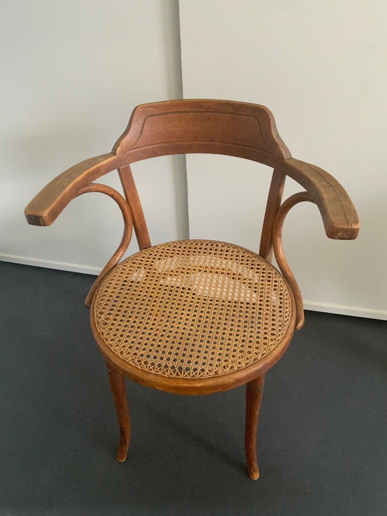 Image 1 of Antieke eiken bueaustoel.