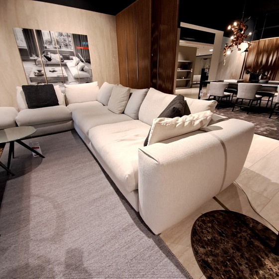 Image 1 of xxxx reused corner sofa