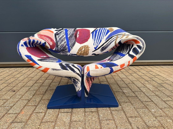 Image 1 of Artifort Ribbon chair by Pierre Paulin in fabric by Pierre Frey: La Toile du Peintre. In mint condition!! Condition: 10/10!