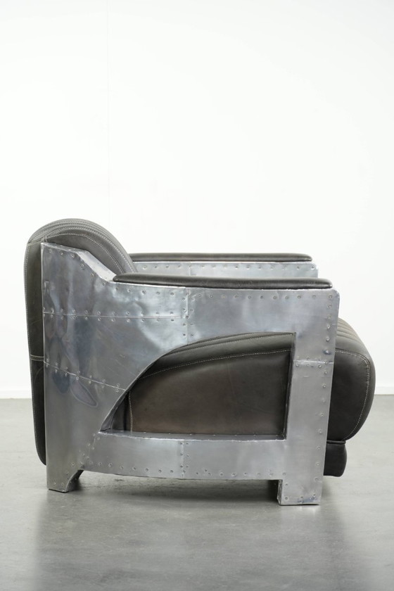 Image 1 of Bijzonder mooie en comfortabele rundleren aviator design armchair/ fauteuil afgewerkt met aluminium