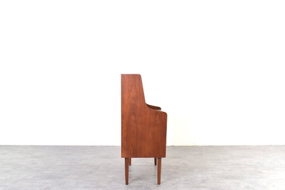 Mid-Century dänischer Teakholz Schreibtisch, 1960er Jahre., Braun, Mid Century Modern (Foto 7 von 15)