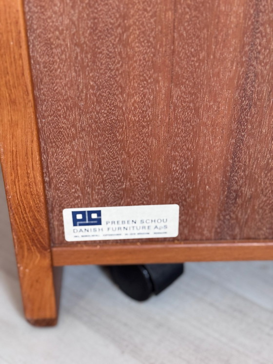 Vintage Danish Teak Open Cabinet Audio/Record Player Unit – cute vintage, TV furniture, Wood (photo 9 of 10)