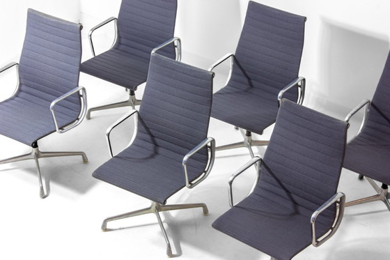 Image 1 of Herman Miller EA109 bureaustoelen