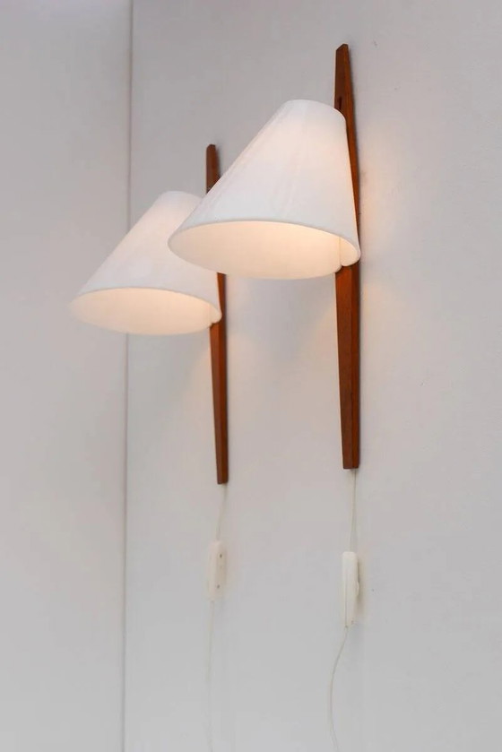 Mid-century moderne Zweedse wandlampen in teak van Uno & Östen Kristiansson voor Luxus, 1975, set van 2 (photo 21 of 21)