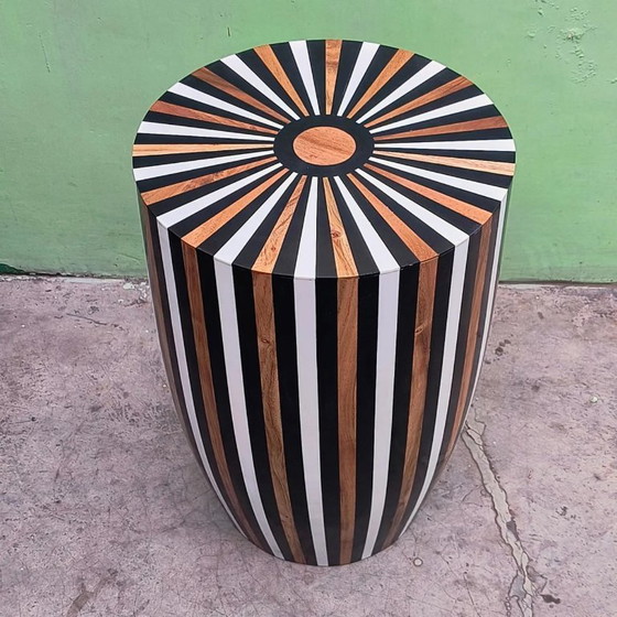 Image 1 of Tavolino marocchino fatto a mano in resina e legno - Bijzettafel artigianale