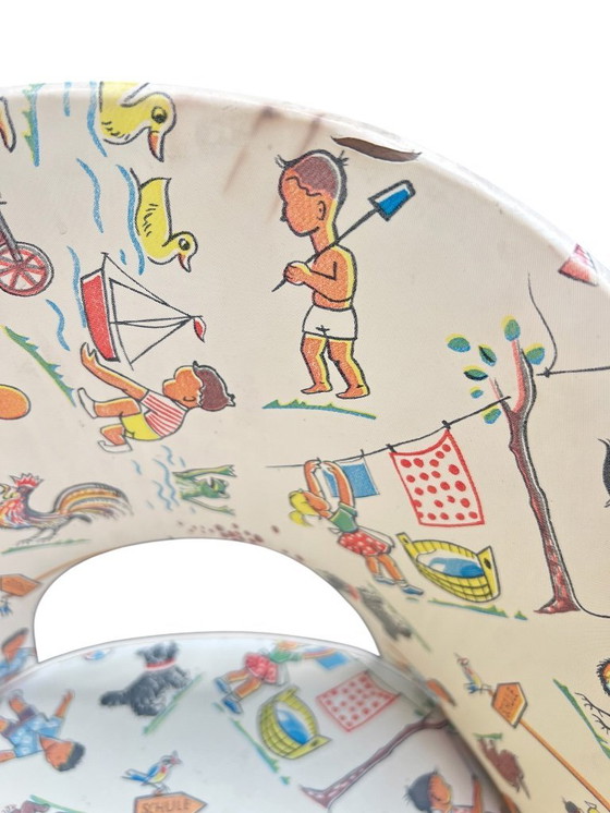 Image 1 of Sedia retrò per bambini nella tipica forma degli anni '50 con motivo scolastico, made in Germany