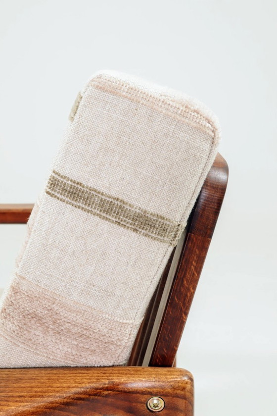 Image 1 of Vintage fauteuil naturel Lin beige wit gestreept houten frame 1965 mcm design